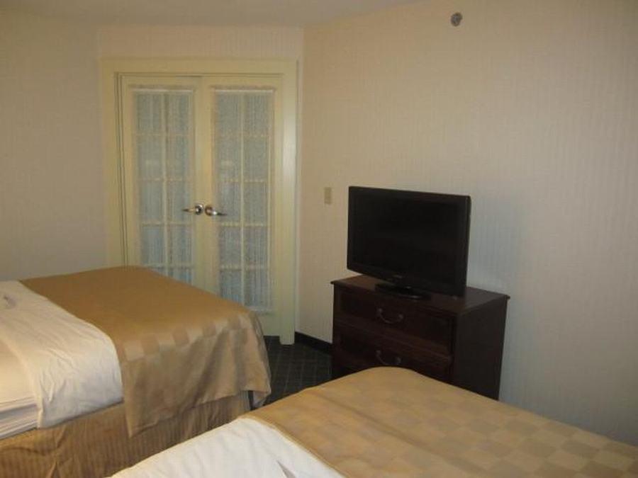 Clarion Hotel & Suites Hamden-New Haven Luaran gambar