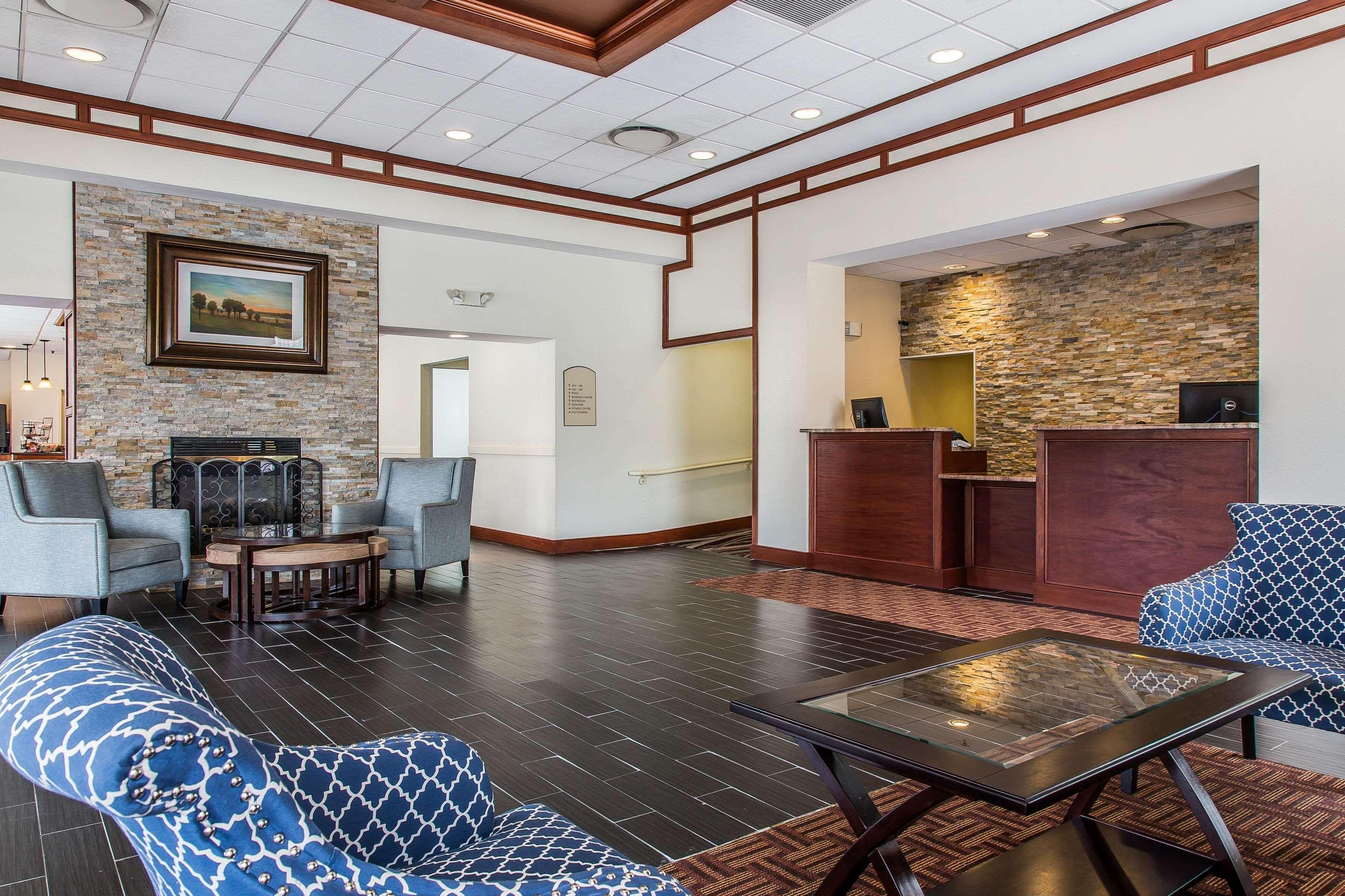 Clarion Hotel & Suites Hamden-New Haven Luaran gambar