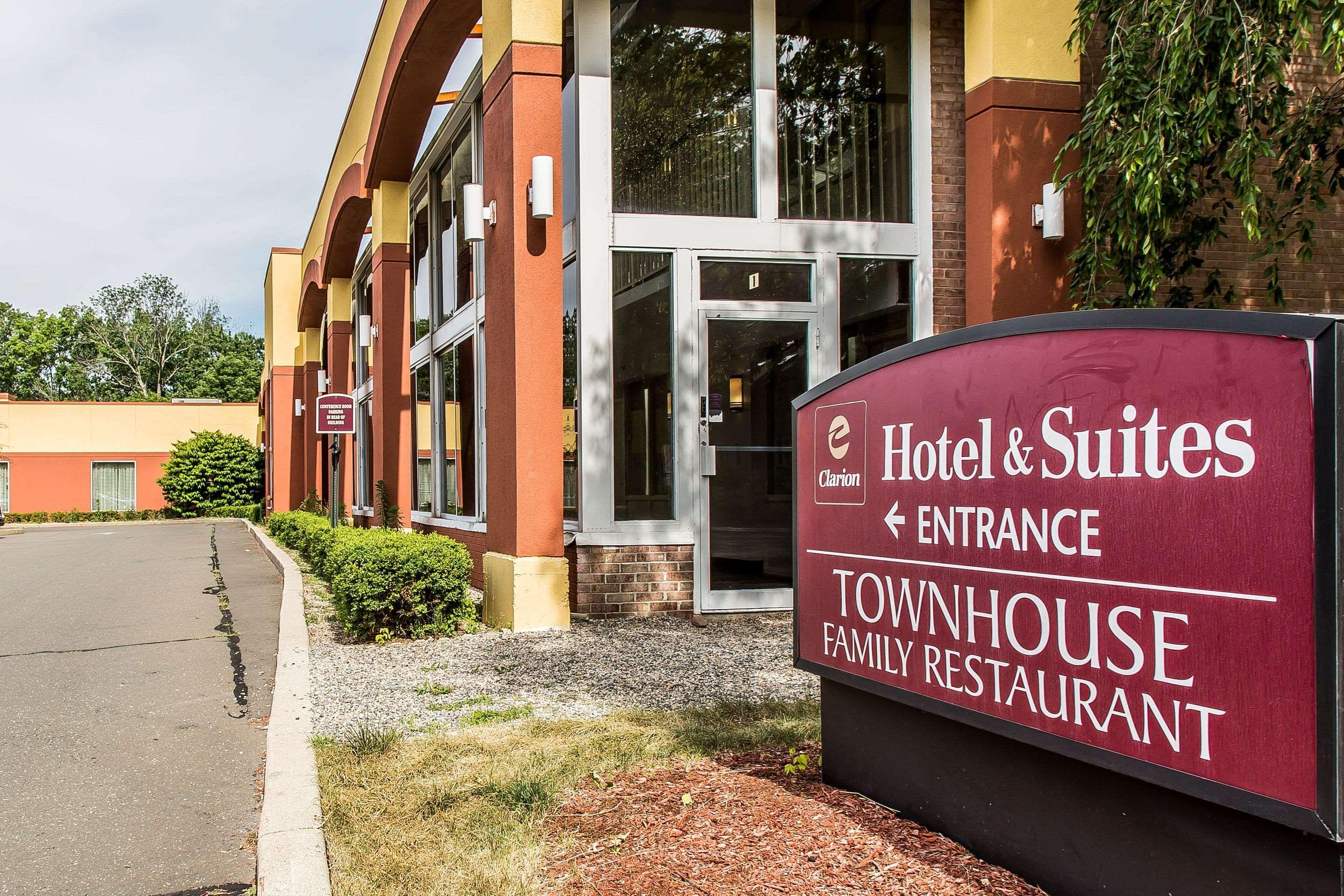 Clarion Hotel & Suites Hamden-New Haven Luaran gambar
